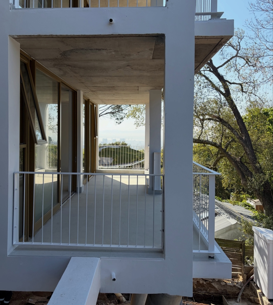 3 Bedroom Property for Sale in Higgovale Western Cape